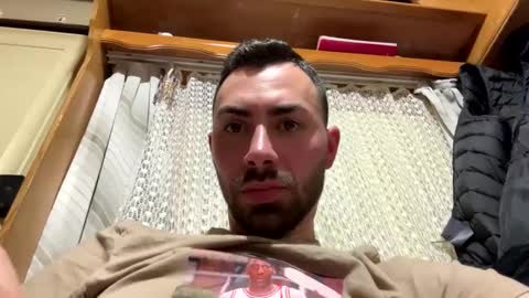 Snapshot of liam_daniel chatting on February 28, 9:55 pm Liam online show from February 28, 9:55 pm