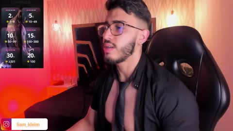 LIAM KLEIN online show from January 8, 11:27 am