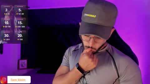 LIAM KLEIN online show from November 14, 11:56 am