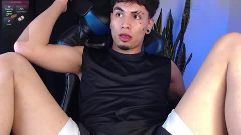 Liam online show from October 18, 4:38 am