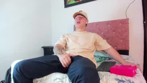 Call me Lian online show from June 16, 2:32 pm