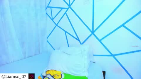 Liam scott77 online show from December 1, 3:04 am