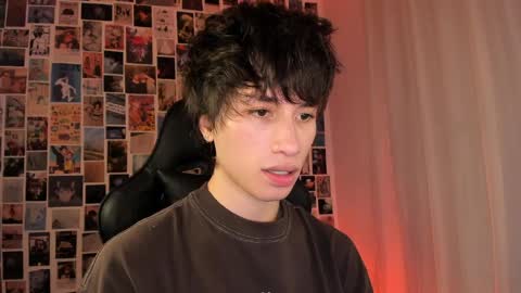 Liam online show from April 7, 7:32 am