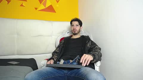 LiamLuxe online show from March 9, 1:04 pm