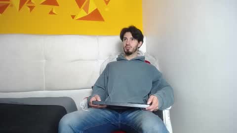 LiamLuxe online show from February 20, 12:57 pm