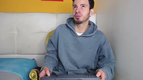 LiamLuxe online show from September 19, 12:53 pm