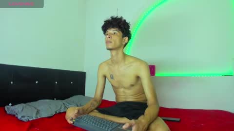 LIAM  KAI online show from April 10, 3:01 am