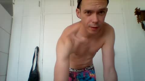 LiamRose online show from June 14, 7:10 am