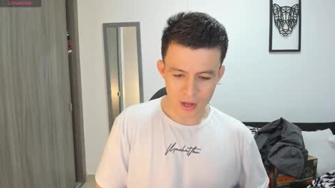 lian_eathan online show from October 16, 10:41 pm