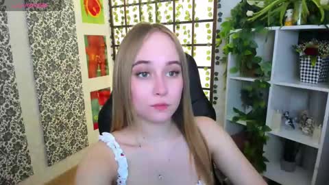 Liana online show from March 11, 2:10 am