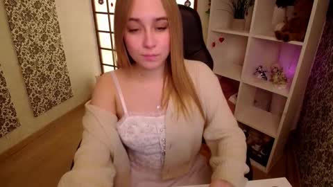 Liana online show from January 27, 5:14 am