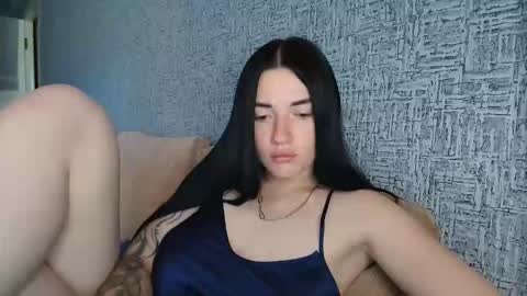 liana_diva online show from May 15, 1:08 pm