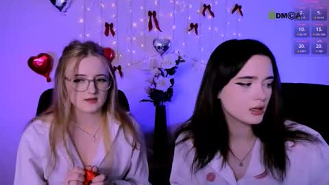 Little Liana  online show from March 13, 9:29 pm