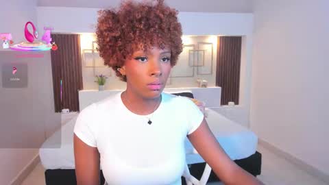 LiannaDixon online show from October 9, 8:14 pm