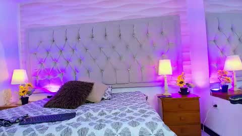 Lia  online show from March 17, 7:52 pm