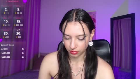 Snapshot of liawhite_x chatting on January 29, 12:24 pm lia online show from January 29, 12:24 pm