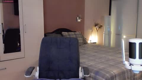 Libby online show from November 21, 9:07 am