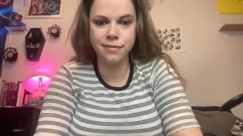 Libby Deetz online show from January 11, 8:22 am