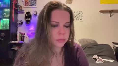 Libby Deetz online show from January 3, 5:50 am