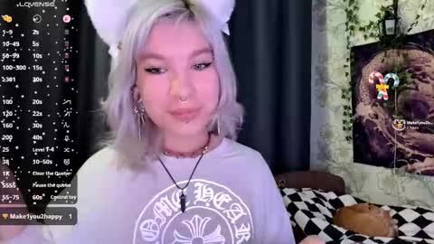 Lola online show from November 1, 7:46 pm