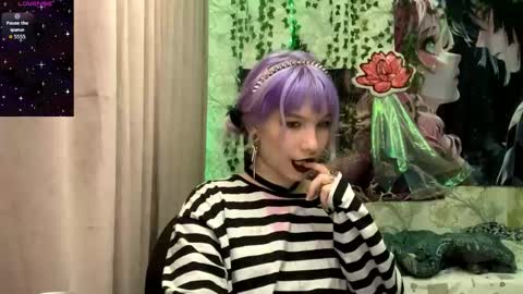 Lola online show from September 18, 7:29 pm