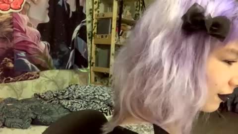 Lola online show from September 14, 9:49 pm