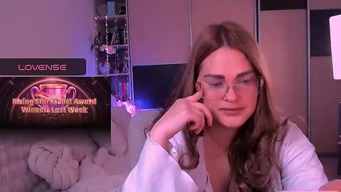 libra_mia online show from March 5, 6:33 am