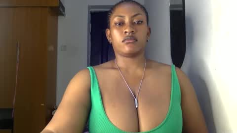 Snapshot of lick_my_pussyyy226651 chatting on January 18, 10:39 pm caira online show from January 18, 10:39 pm