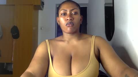 Snapshot of lick_my_pussyyy226651 chatting on March 4, 4:17 am caira online show from March 4, 4:17 am