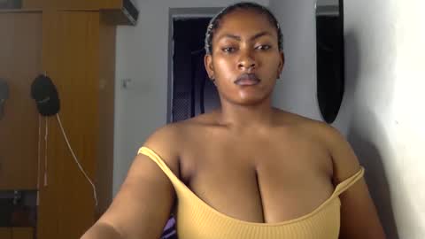 Snapshot of lick_my_pussyyy226651 chatting on February 26, 3:46 am caira online show from February 26, 3:46 am