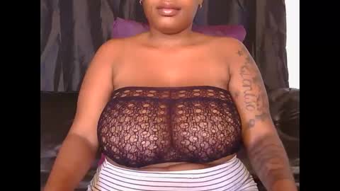 lickabletash98 online show from January 17, 6:36 am