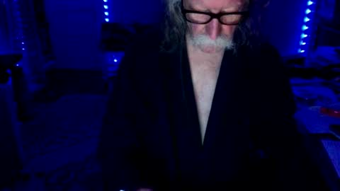Snapshot of lickyouryoni chatting on September 21, 12:42 pm LickYourYoni online show from September 21, 12:42 pm