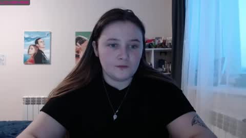 Snapshot of light_lunaa chatting on March 3, 12:17 pm light_lunaa online show from March 3, 12:17 pm