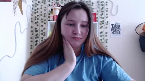Snapshot of light_lunaa chatting on January 19, 5:26 am light_lunaa online show from January 19, 5:26 am