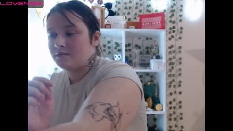Snapshot of light_lunaa chatting on January 12, 1:58 pm light_lunaa online show from January 12, 1:58 pm