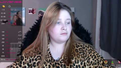 light_lunaa online show from March 15, 3:04 pm