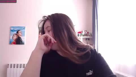 Snapshot of light_lunaa chatting on March 8, 3:50 am light_lunaa online show from March 8, 3:50 am