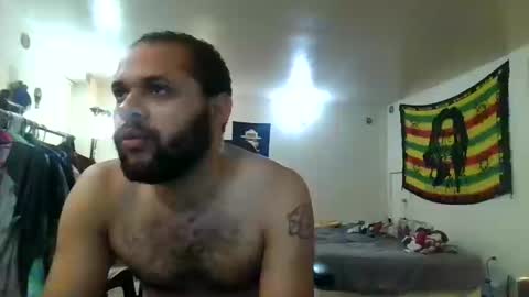 Snapshot of lightskinned666 chatting on October 12, 4:53 pm lightskinned666 online show from October 12, 4:53 pm