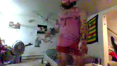 Snapshot of lightskinned666 chatting on September 10, 3:35 pm lightskinned666 online show from September 10, 3:35 pm