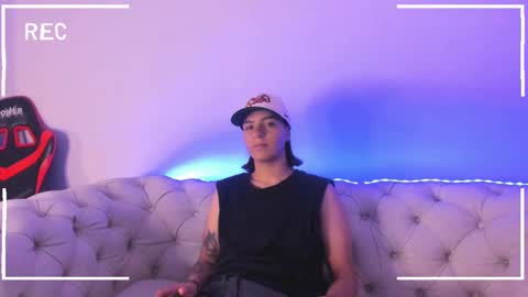 Snapshot of liiam_smith_ chatting on March 12, 11:53 am liiam_smith_ online show from March 12, 11:53 am