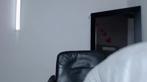 Liam thompson online show from February 27, 9:29 am