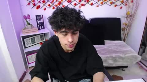 Lil Boy- online show from February 26, 3:43 am