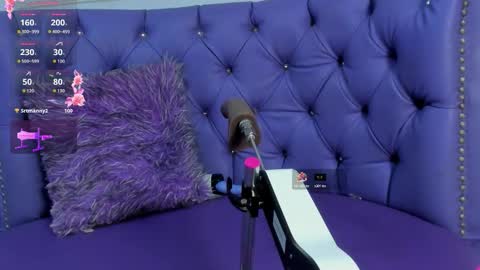 LIILY online show from February 8, 8:07 am