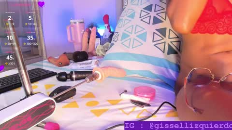 liincostelloo online show from October 15, 7:47 pm