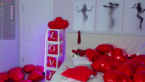Snapshot of likaklint chatting on February 13, 3:29 am Lika online show from February 13, 3:29 am