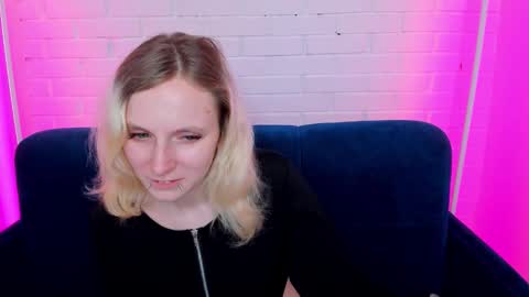 likilip online show from November 14, 4:25 am