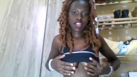 lil6041 online show from October 22, 1:24 pm