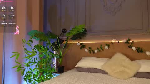 Lilian online show from February 3, 8:35 pm