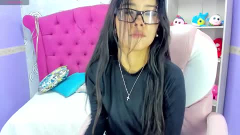 Lili Cey online show from February 13, 6:05 pm