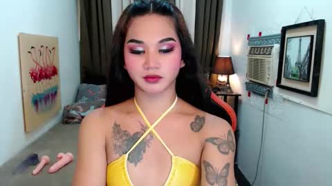 LILY online show from October 6, 9:27 am